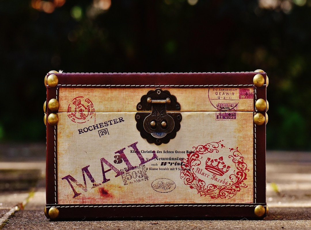 When Does Kredivo Typically Send a Field Collector?